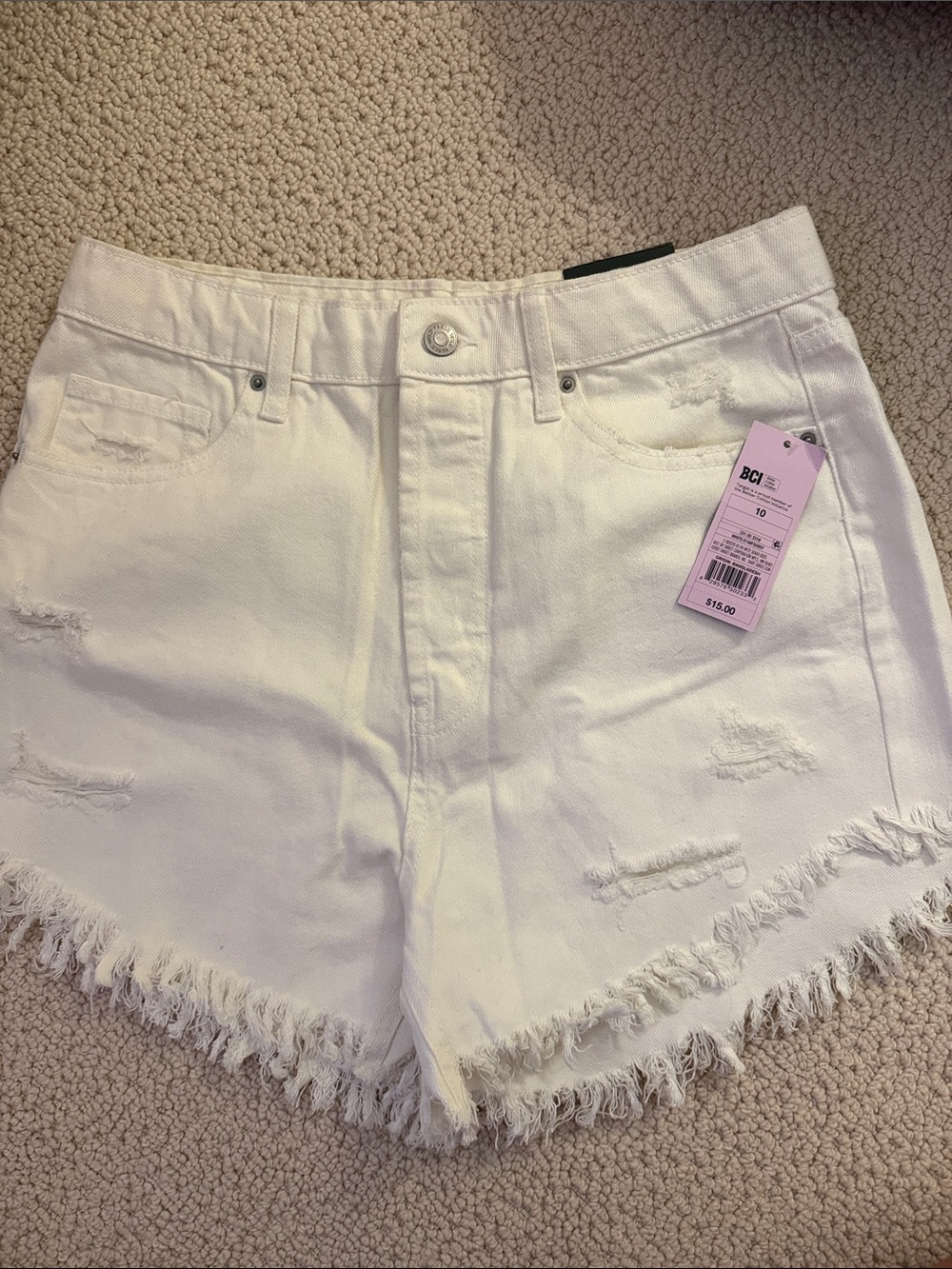 NWT Wild Fable White Distressed Frayed Hem Denim Shorts